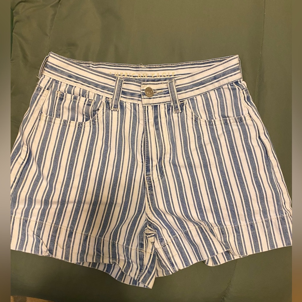 American Eagle Blue and White Stripe Denim Shorts Size 00